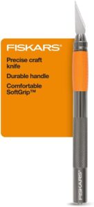 Fiskars SoftGrip – Cuchillo para manualidades, cuchillo Exacto de 8 pulgadas para manualidades, hoja Exacto multiusos incluida con cubierta protectora