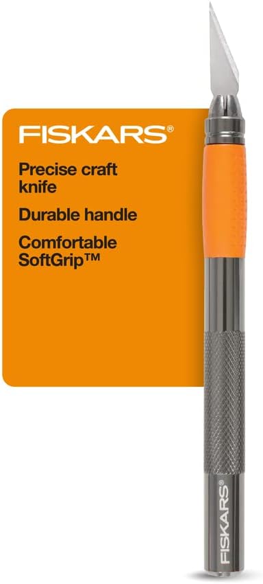 Fiskars SoftGrip - Cuchillo para manualidades, cuchillo Exacto de 8 pulgadas para manualidades, hoja Exacto multiusos incluida con cubierta protectora