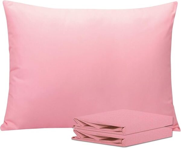 NTBAY - Fundas para almohada de microfibra cepillada, suaves y cómodas, antiarrugas, antidecoloración y antimanchas, con cierre tipo sobre, 2 fundas, 20 x 26 pulgadas, estándar, color rosado