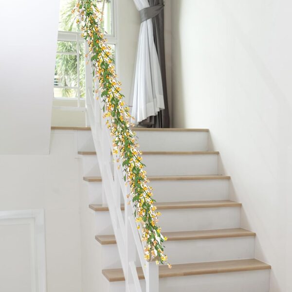 RECUTMS Guirnalda floral de primavera de 65 pulgadas con hojas verdes, hiedra de jazmín de invierno para puerta delantera, hogar, pared, balcón, jardín, arco, chimenea, telón de fondo (amarillo)
