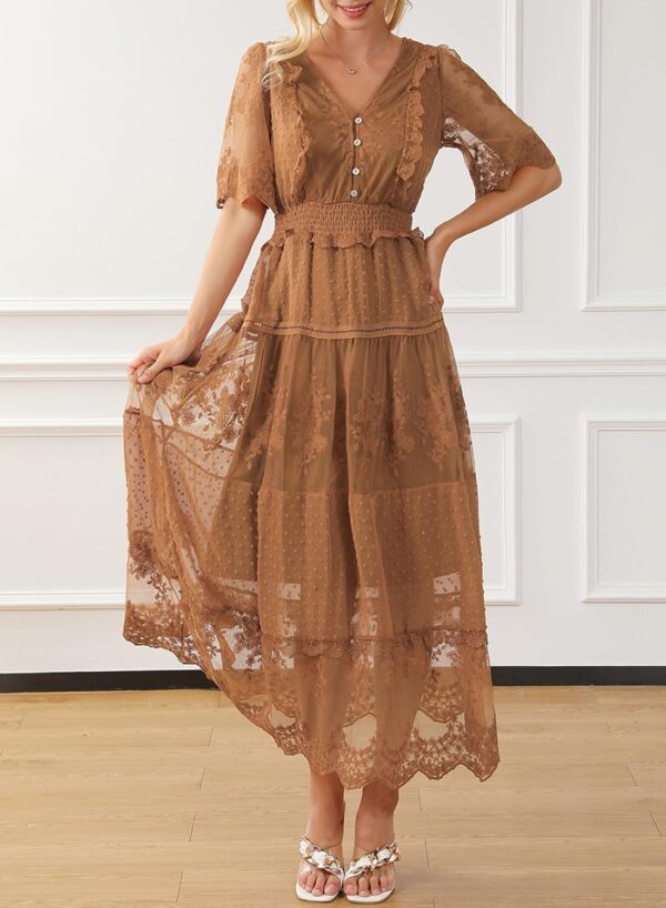 71WFNF8McgL._AC_SL1500_.jpg Happy Sailed Vestido largo de encaje floral con cuello en V y botones para mujer, manga corta, estilo bohemio