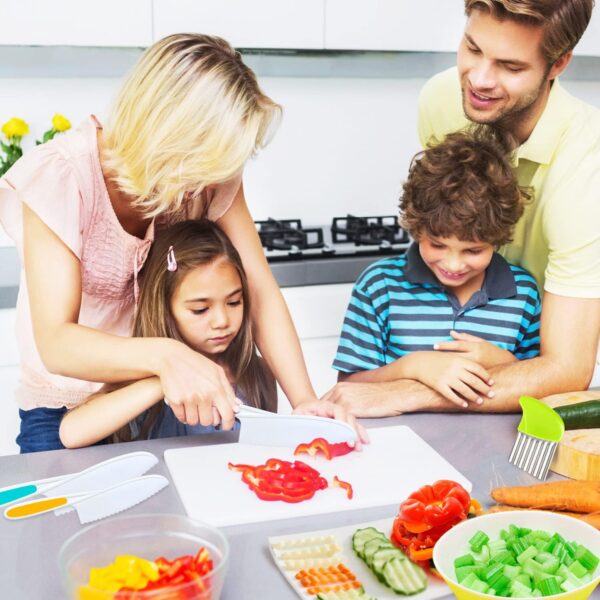 Juego de 4 cuchillos para niños, cuchillo de cocina para niños con cortador arrugado, bordes dentados, cuchillo de chef de plástico para cocinar y cortar pan de frutas