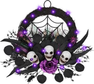 Vlorart Coronas de Halloween para puerta delantera con luces, corona negra con hojas de eucalipto, rosa, calavera y araña, corona iluminada para puerta delantera para pared de fiesta de Halloween para