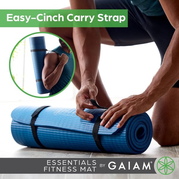 Gaiam Essentials Tapete de yoga grueso para acondicionamiento físico y ejercicio, con correa de transporte fácil de ajustar, 72 pulgadas de largo x 24 pulgadas de ancho x 2/5 pulgadas de grosor